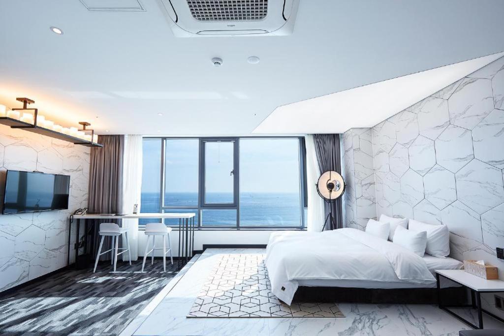 Hotel Laon Busan Exterior photo